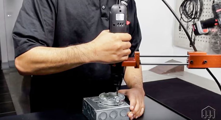 Electric Screwdrivers-1