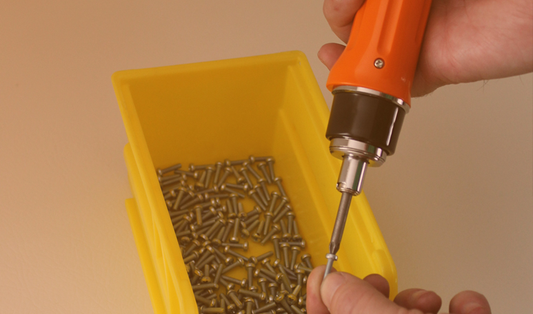 screw presenter-Linkedin-Events-Image