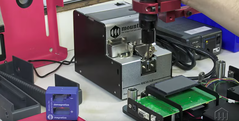 Stop Screw Fumbles with a Screw Presenter